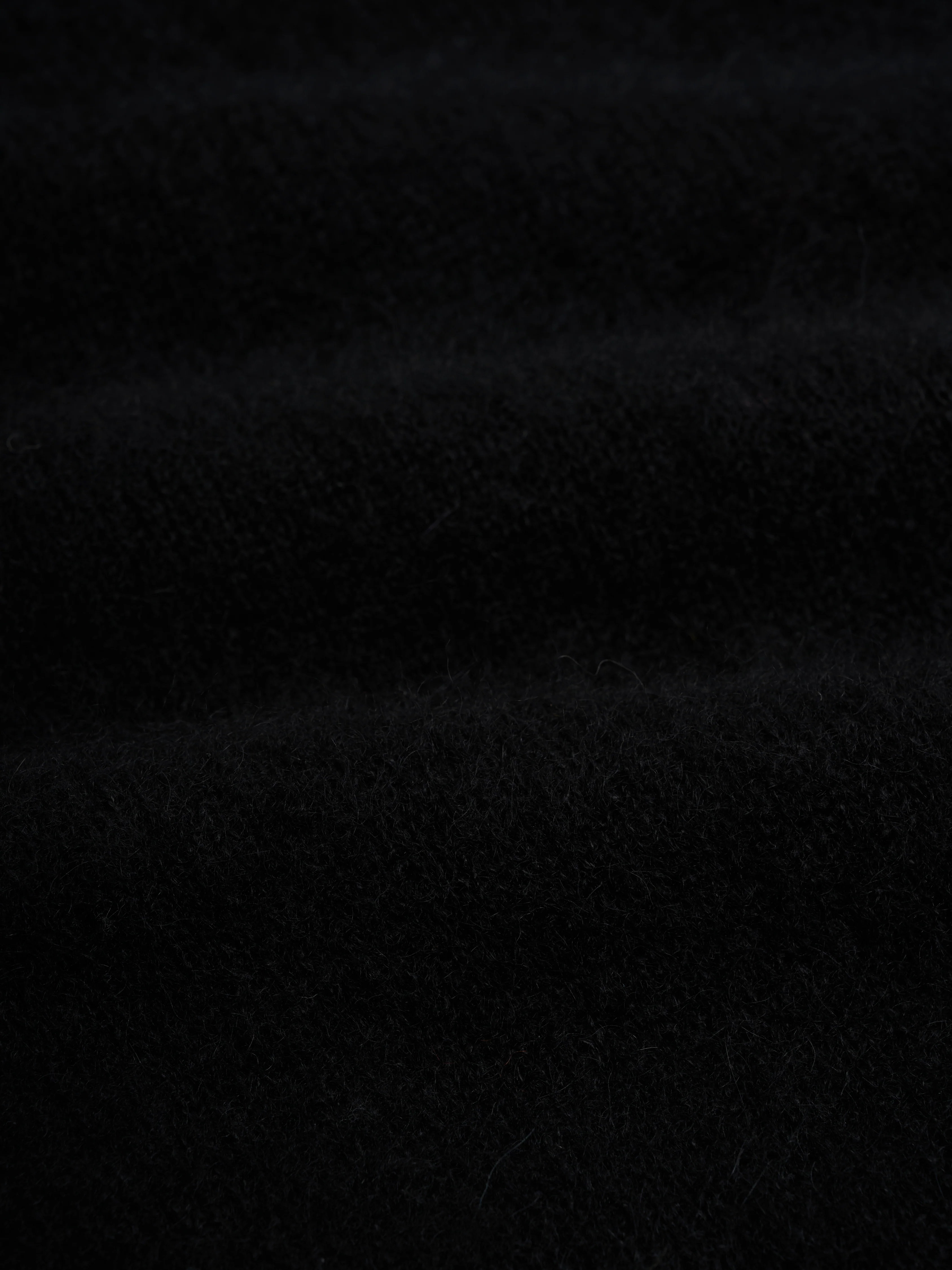 Caradale Cardigan Rosen Black - Image 10