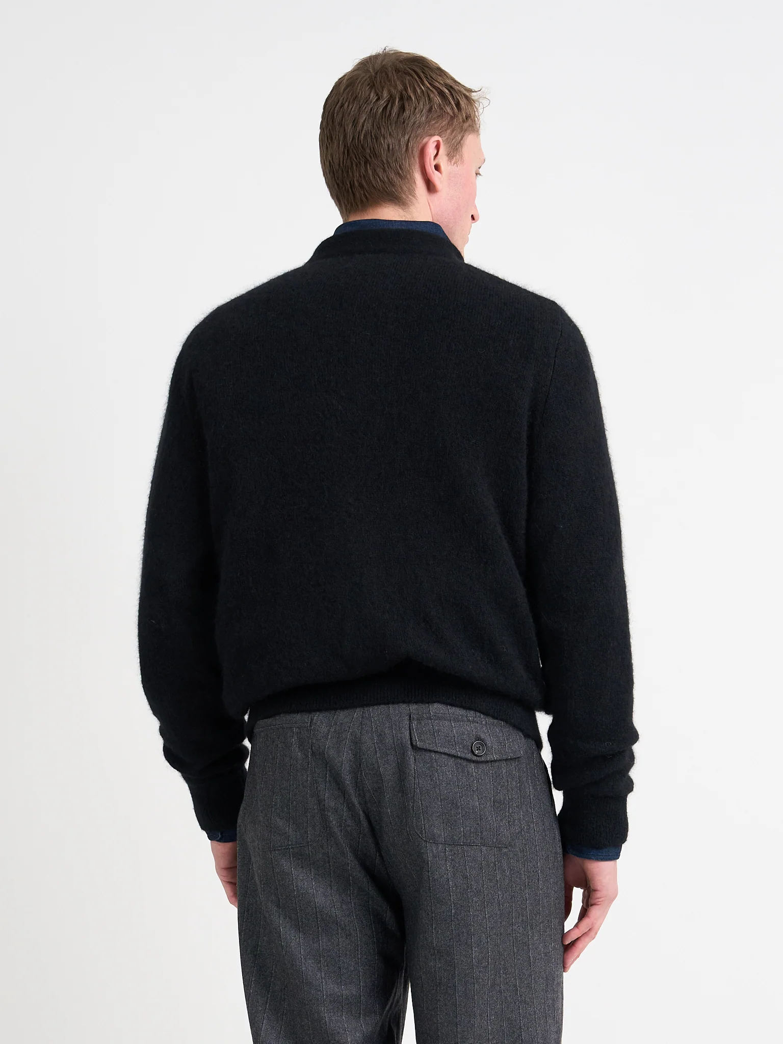 Caradale Cardigan Rosen Black - Image 3