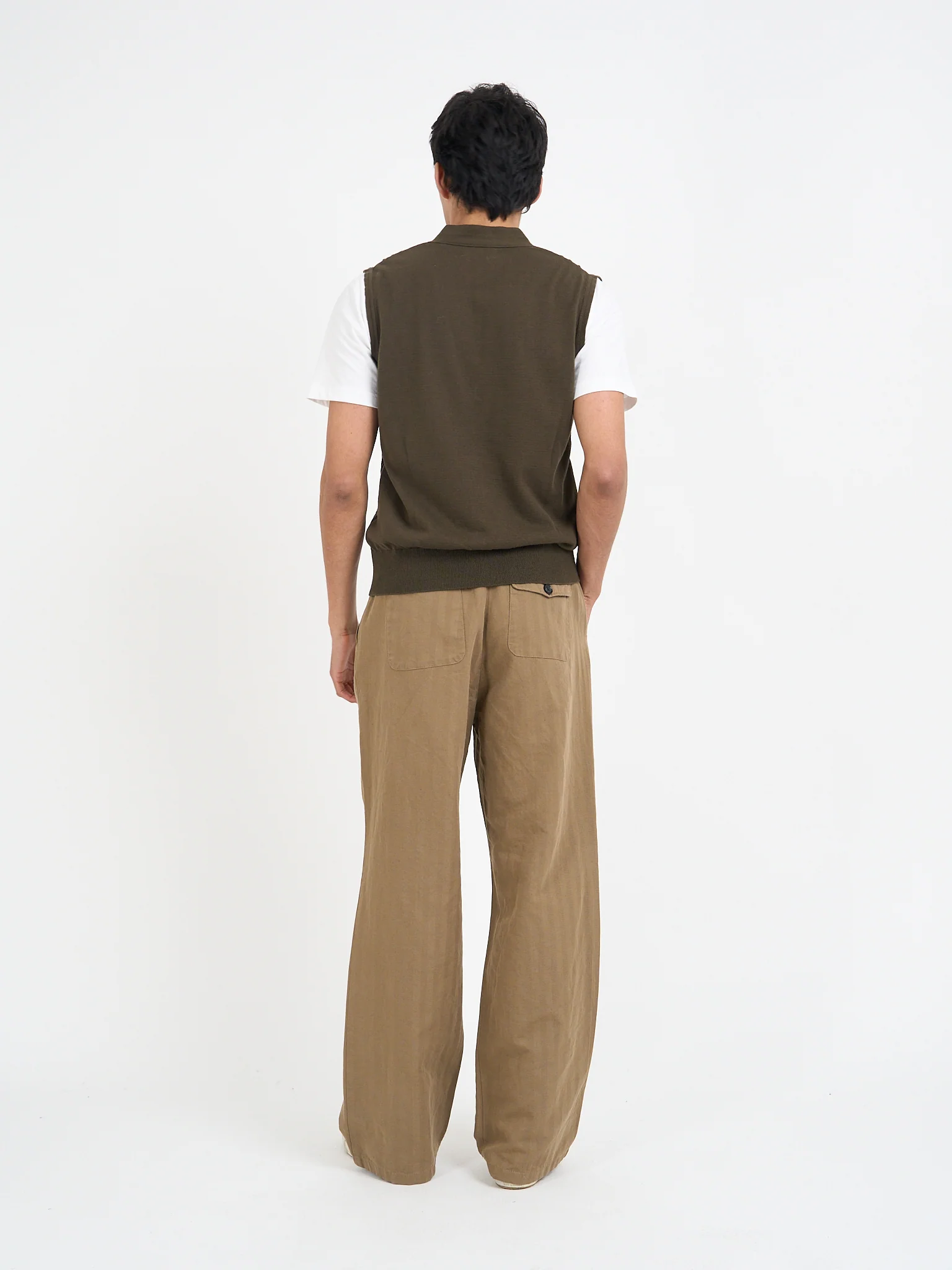 Dewsbury V Neck Penrose Khaki Brown - Image 8