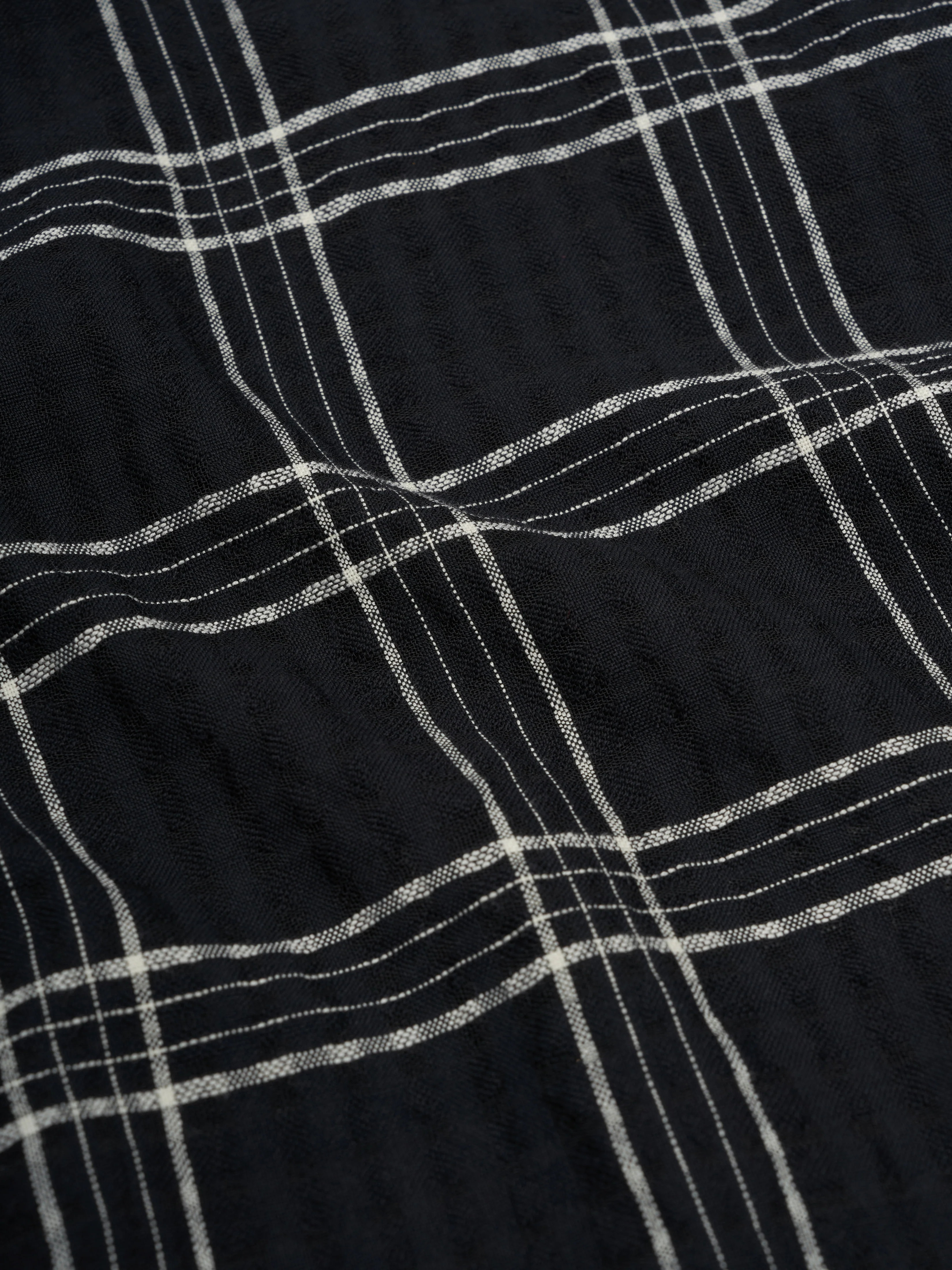 Garrison Long Sleeve Shirt (Loose Fit) Connell Black - Image 9