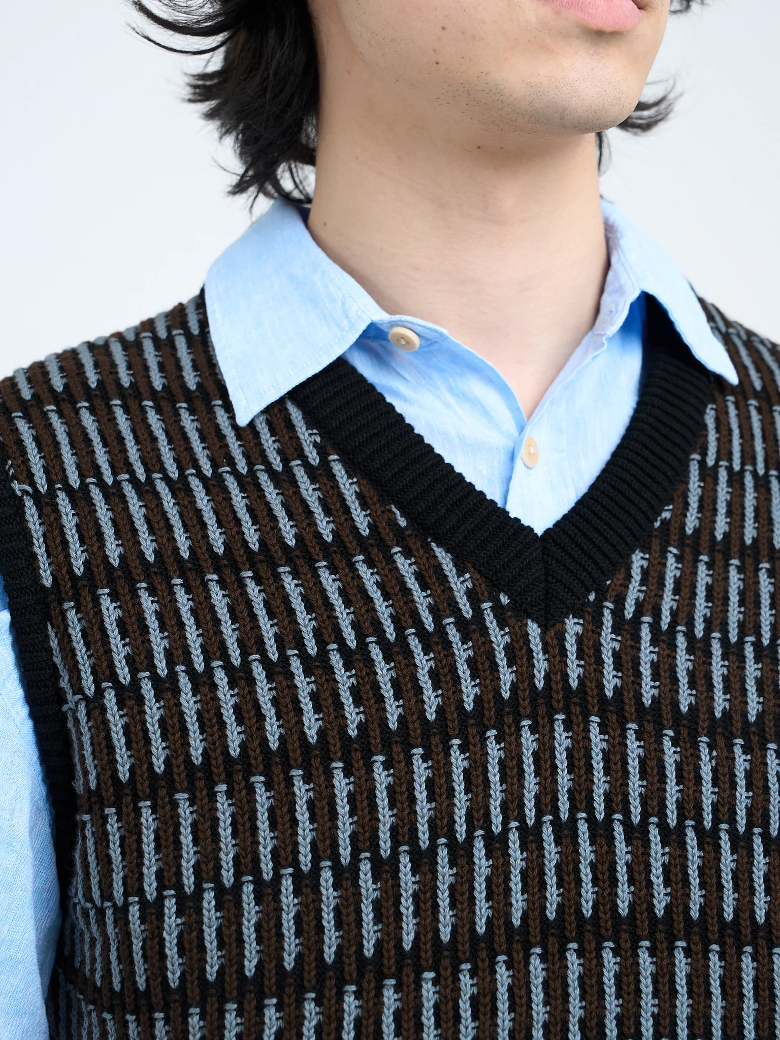 Graves V Neck Vest Ayrton Multi - Image 4